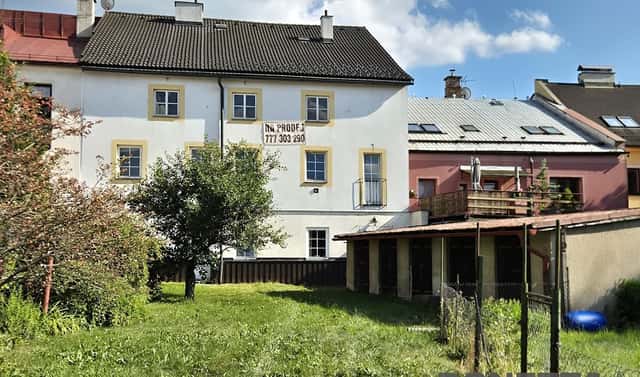 Prodej nájemního domu, činžáku 600 m², U Opatrovny, Police nad Metují, okres Náchod