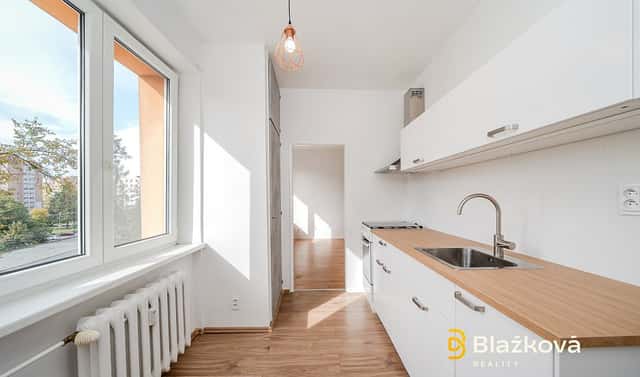Pronájem bytu 2+1 50 m², Podroužkova, Ostrava, okres Ostrava-město