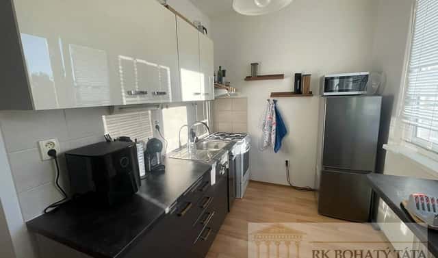 Pronájem bytu 2+1 52 m², Bubeníčkova, Praha 6 – Břevnov
