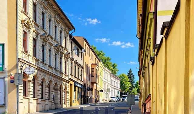 Pronájem bytu 2+1 35 m², Husova, Liberec – Liberec I-Staré Město