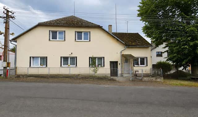 Prodej domu 200 m² s pozemkem 344 m², Zahořany – Stanětice, okres Domažlice