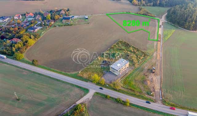 Prodej stavebního pozemku 8 280 m², Chotýšany – Křemení, okres Benešov