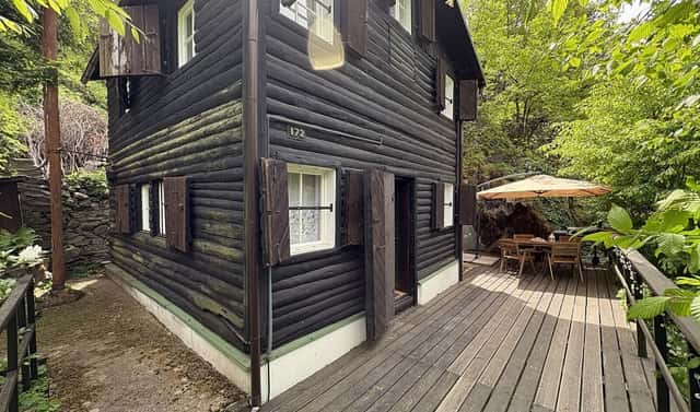 Prodej chaty/chalupy 80 m² s pozemkem 103 m², Jílové u Prahy – Luka pod Medníkem, okres Praha-západ