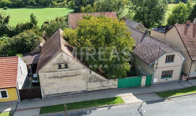 Prodej domu 105 m² s pozemkem 1 102 m², Milovice – Benátecká Vrutice, okres Nymburk