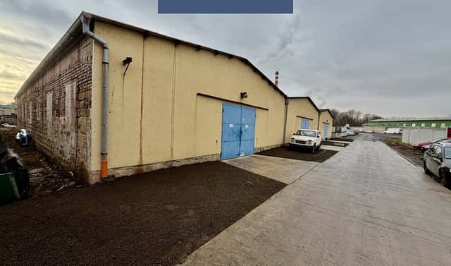 Pronájem skladovacích prostor 350 m², Pardubice – Semtín