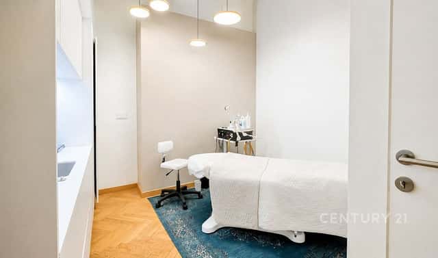 Pronájem obchodních prostor 68 m², Krkonošská, Praha 2 – Vinohrady
