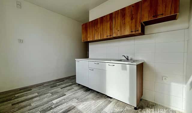 Pronájem bytu 1+1 35 m², Ervěnická, Jirkov, okres Chomutov