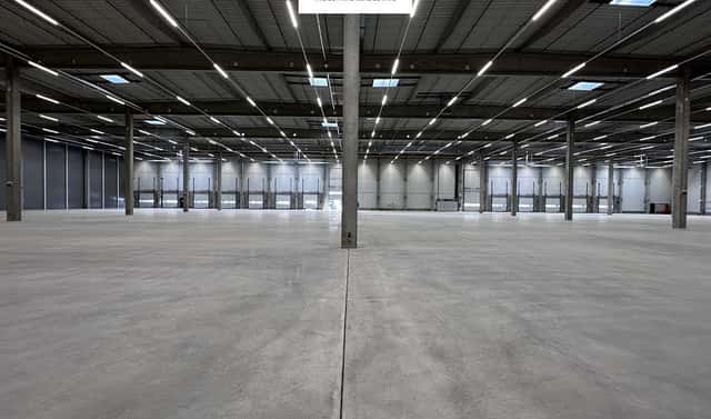 Pronájem výrobních prostor 4 000 m², Salavcova, Pardubice – Rosice
