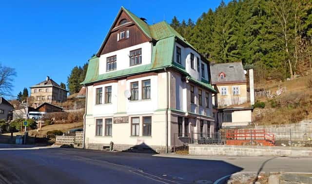 Prodej domu 250 m² s pozemkem 1 221 m², Janov nad Nisou, okres Jablonec nad Nisou