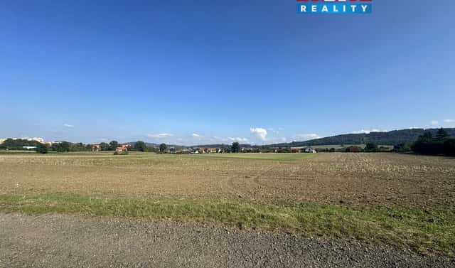 Prodej komerčního pozemku 2 032 m², Nový Jičín – Loučka