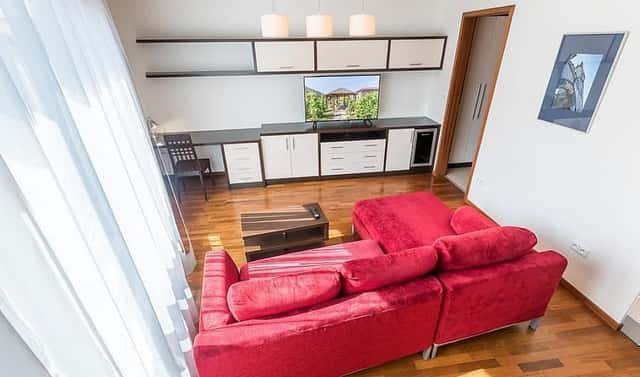 Pronájem bytu 2+kk 50 m², Na slupi, Praha 2 – Nové Město