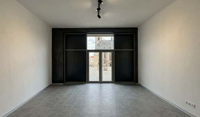 Pronájem obchodních prostor 48 m², náměstí Republiky, Plzeň – Vnitřní Město, okres Plzeň-město