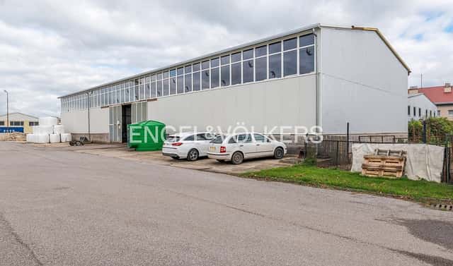 Pronájem skladovacích prostor 663 m², Prof. Seemana, Vysoké Veselí, okres Jičín