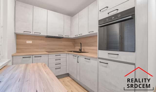 Pronájem bytu 3+1 68 m², Frýdlantská, Frýdek-Místek – Místek