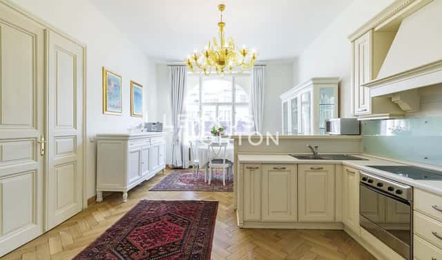 Pronájem bytu 3+kk 79 m², Truhlářská, Praha 1 – Nové Město