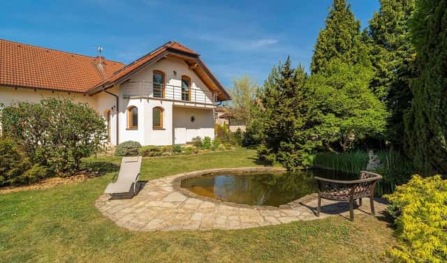 Prodej domu 237 m² s pozemkem 1 323 m², Dvorská, Horní Jelení, okres Pardubice