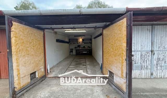 Prodej garáže 17 m2, Hulín, blízko sídliště Sadová a Družba, Záhlinická, Hulín, okres Kroměříž