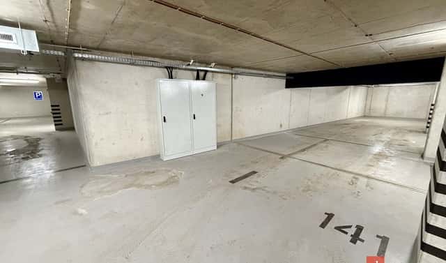 Garažové parkovací stání, Bratislavská, Brno – Zábrdovice, okres Brno-město