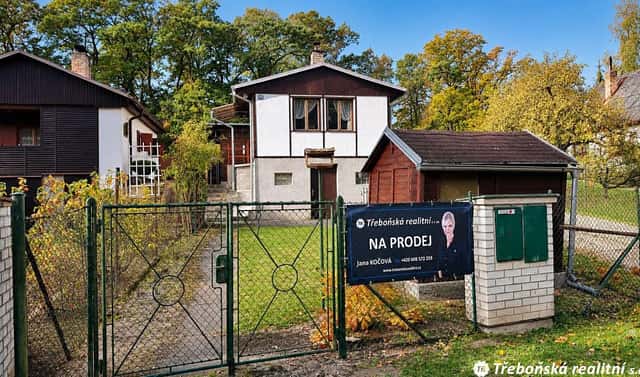 Prodej chaty/chalupy 25 m² s pozemkem 158 m², Lomnice nad Lužnicí, okres Jindřichův Hradec