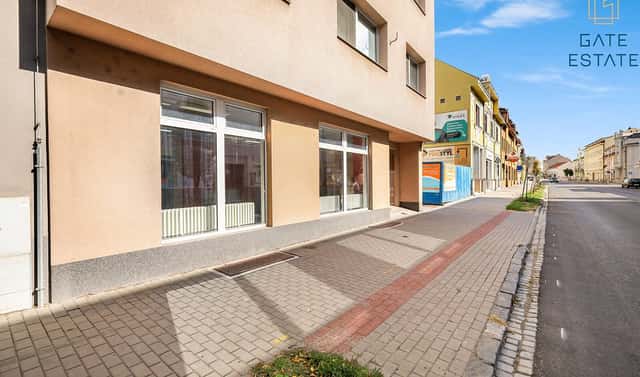 Prodej obchodních prostor 87 m², Palackého, Holešov, okres Kroměříž