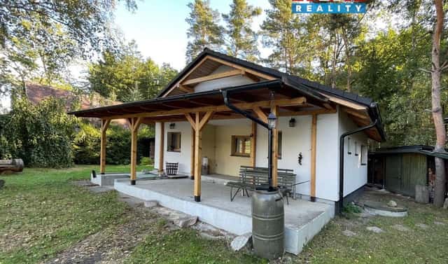 Prodej chaty/chalupy 82 m² s pozemkem 51 m², Zliv, okres České Budějovice