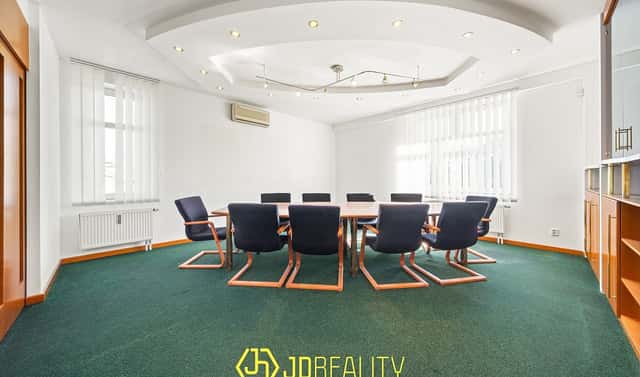 Pronájem kanceláře 151 m², Kladno – Dubí