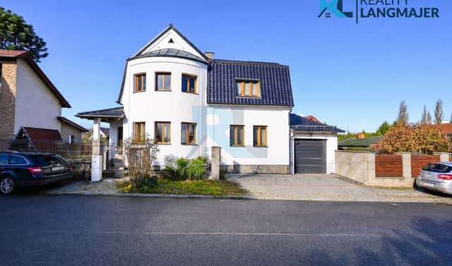 Prodej domu 225 m² s pozemkem 1 973 m², Líně, okres Plzeň-sever