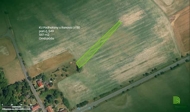 Prodej pole 1 917 m², Podhořany u Ronova, okres Chrudim