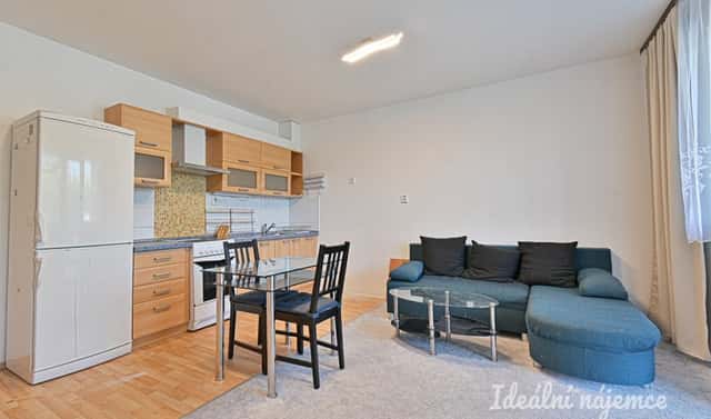 Pronájem bytu 2+kk 55 m², Sedláčkova, Brno – Líšeň, okres Brno-město