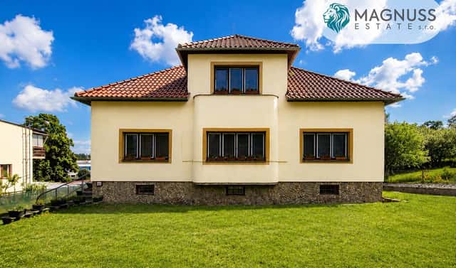 Prodej domu 297 m² s pozemkem 2 112 m², Tř. generála Svobody, Hranice – Hranice I-Město, okres Přerov