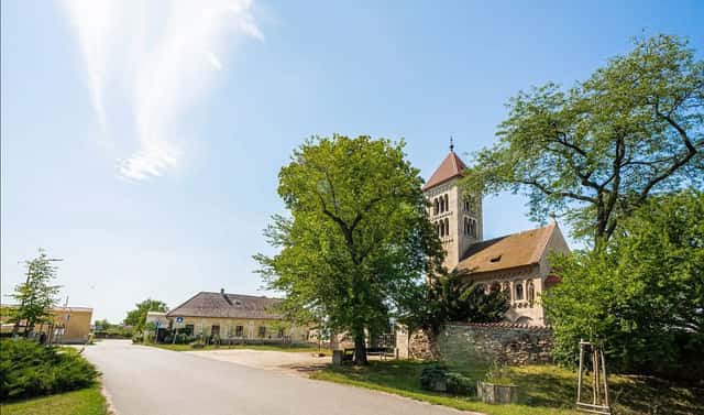 Prodej nájemního domu, činžáku 435 m², Církvice, okres Kutná Hora