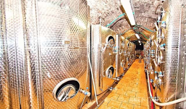 Prodej komerčního objektu (jiného typu) 200 m², Strachotín, okres Břeclav