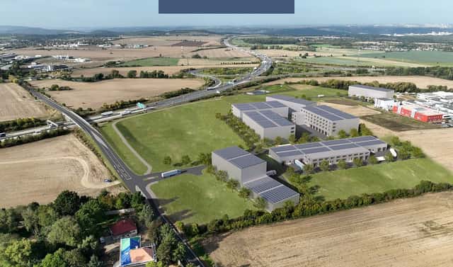 Prodej komerčního pozemku 7 264 m², Hodkovická, Vestec, okres Praha-západ