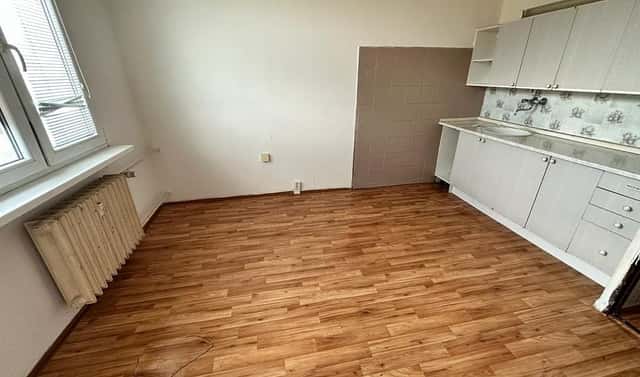 Pronájem bytu 1+kk 19 m², Sídliště Za Chlumem, Bílina – Teplické Předměstí, okres Teplice
