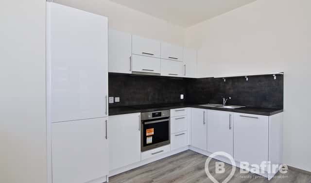 Pronájem bytu 1+kk 57 m², Edvarda Beneše, Olomouc – Řepčín