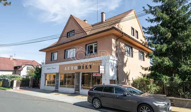 Prodej domu 411 m² s pozemkem 814 m², 5. května, Neratovice, okres Mělník