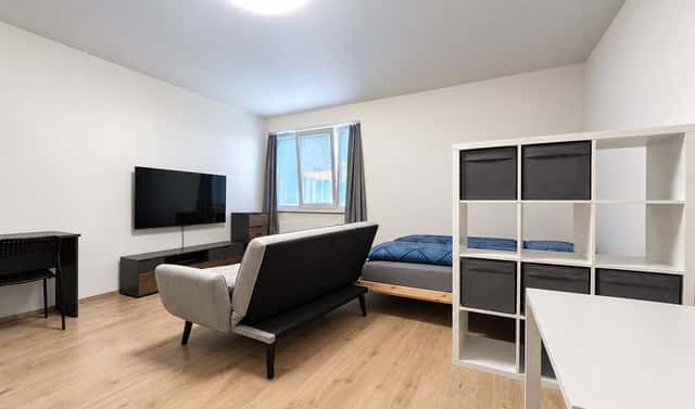 Pronájem bytu 1+kk 35 m², Jaroslava Holečka, Kladno – Kročehlavy