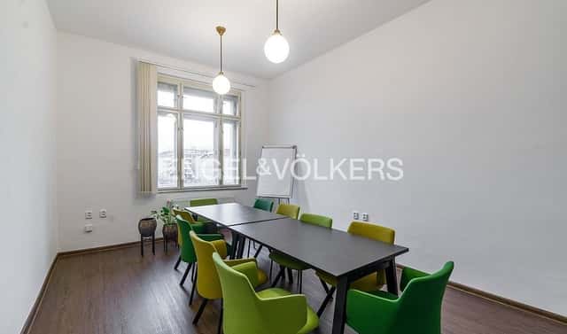 Pronájem kanceláře 224 m², Vinohradská, Praha 3 – Vinohrady