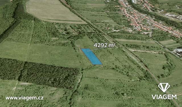 Prodej pole 715 m², Velká nad Veličkou, okres Hodonín