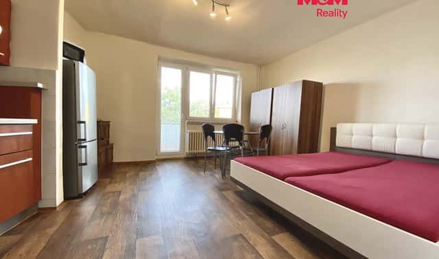 Pronájem bytu 1+kk 36 m², Porubská, Ostrava – Poruba, okres Ostrava-město