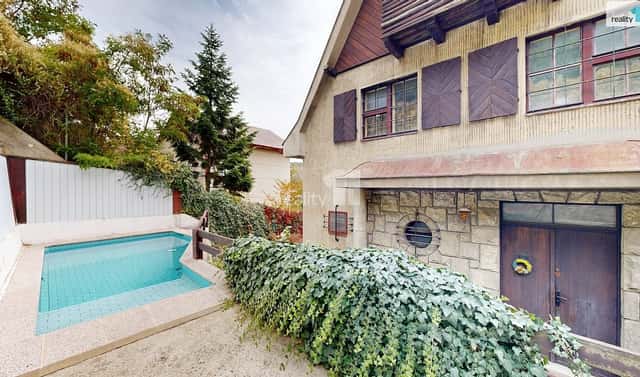 Prodej domu 293 m² s pozemkem 791 m², Pod bání, Praha 8 – Libeň