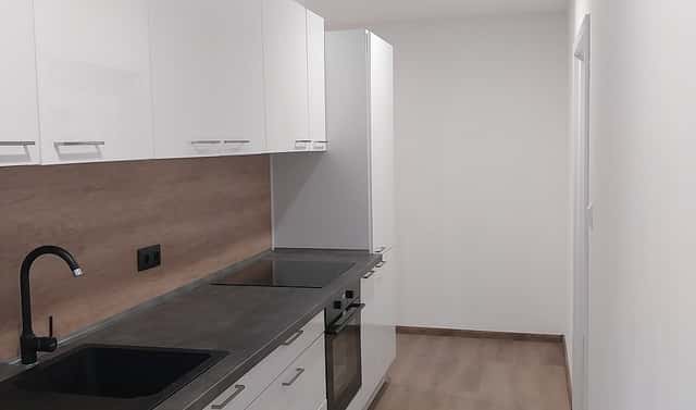 Pronájem bytu 3+1 64 m², Radonice, okres Chomutov