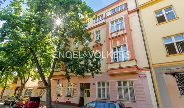 Pronájem komerčního objektu (jiného typu) 62 m², Pernerova, Praha 8 – Karlín