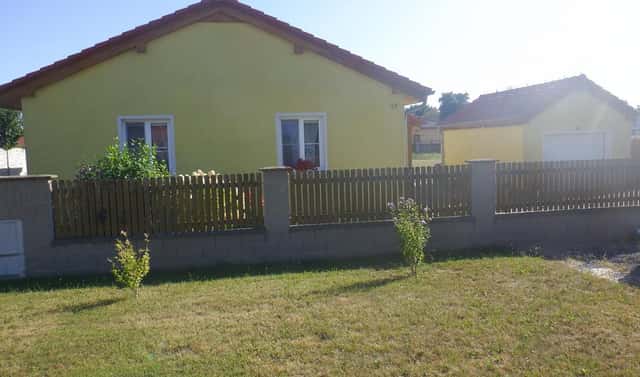 Prodej domu 91 m² s pozemkem 1 286 m², Nezabylice, okres Chomutov