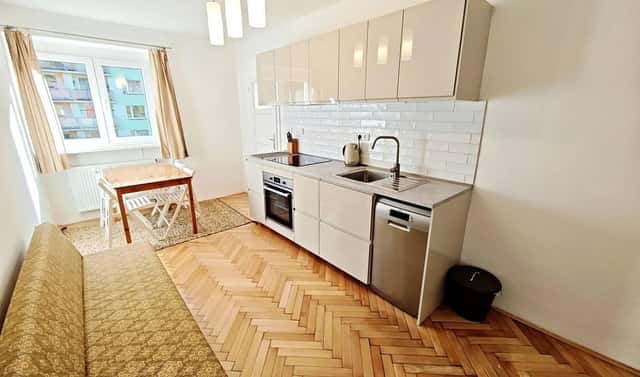 Pronájem bytu 1+1 50 m², Rýchorské sídliště, Svoboda nad Úpou, okres Trutnov