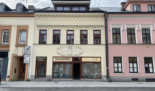 Pronájem obchodních prostor 80 m², Dolní náměstí, Jablonec nad Nisou