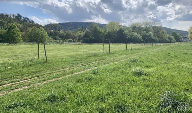 Prodej pozemku 48 982 m², Všenory, okres Praha-západ