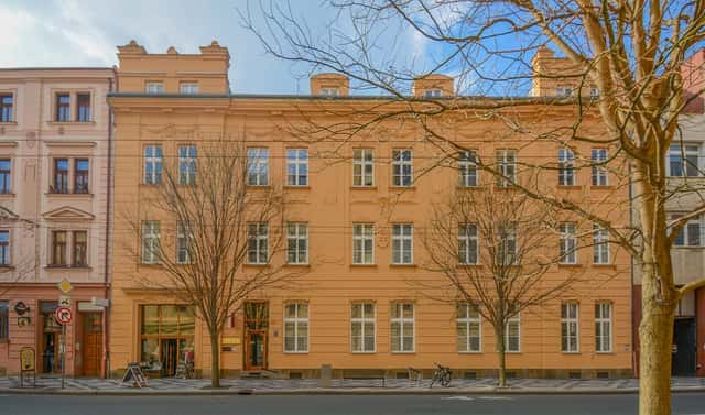 Pronájem kanceláře 61 m², Československé armády, Hradec Králové