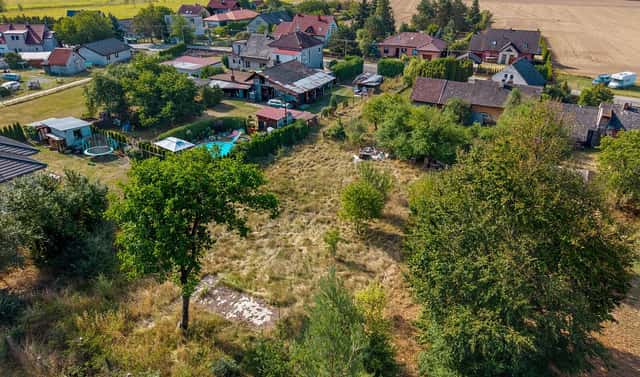 Prodej stavebního pozemku 1 415 m², Skalice – Skalička, okres Hradec Králové