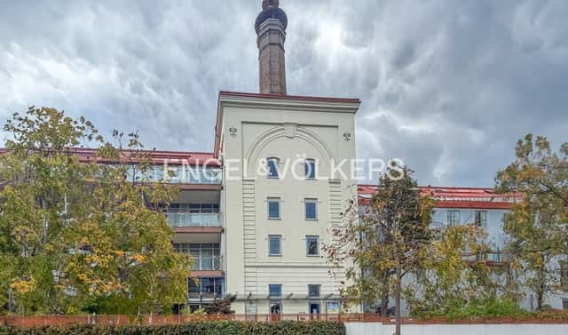 Pronájem kanceláře 68 m², Korunní, Praha 10 – Vinohrady